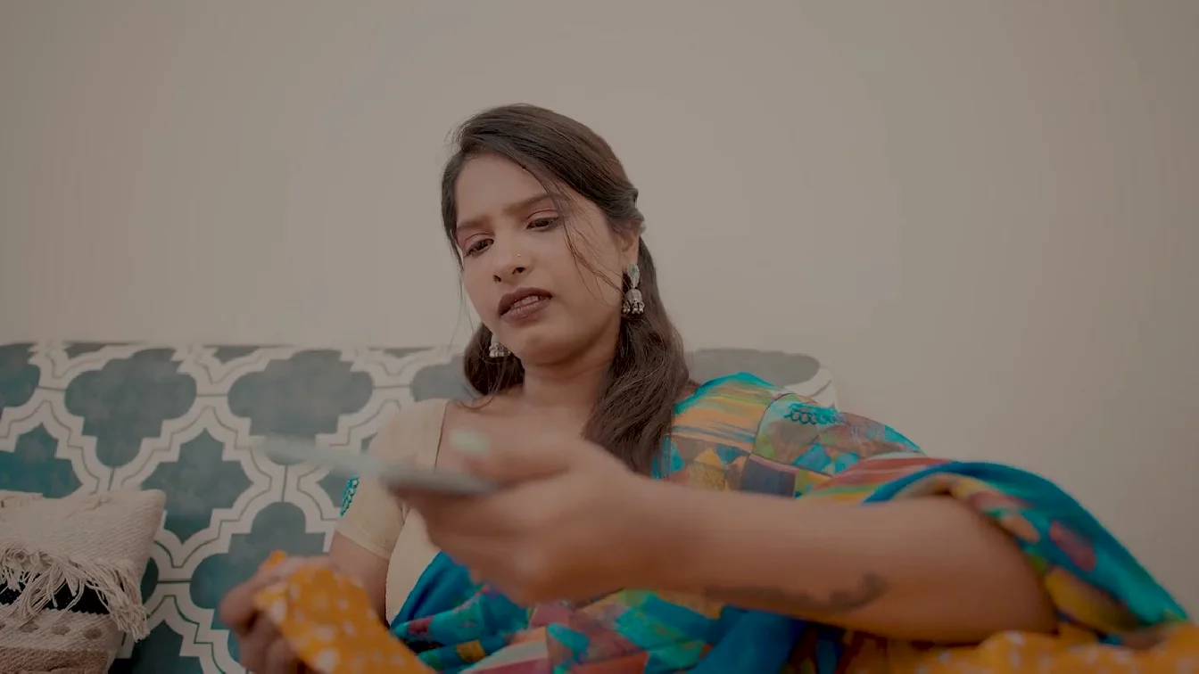 Preview of Natkhat Bhabhi Uncut